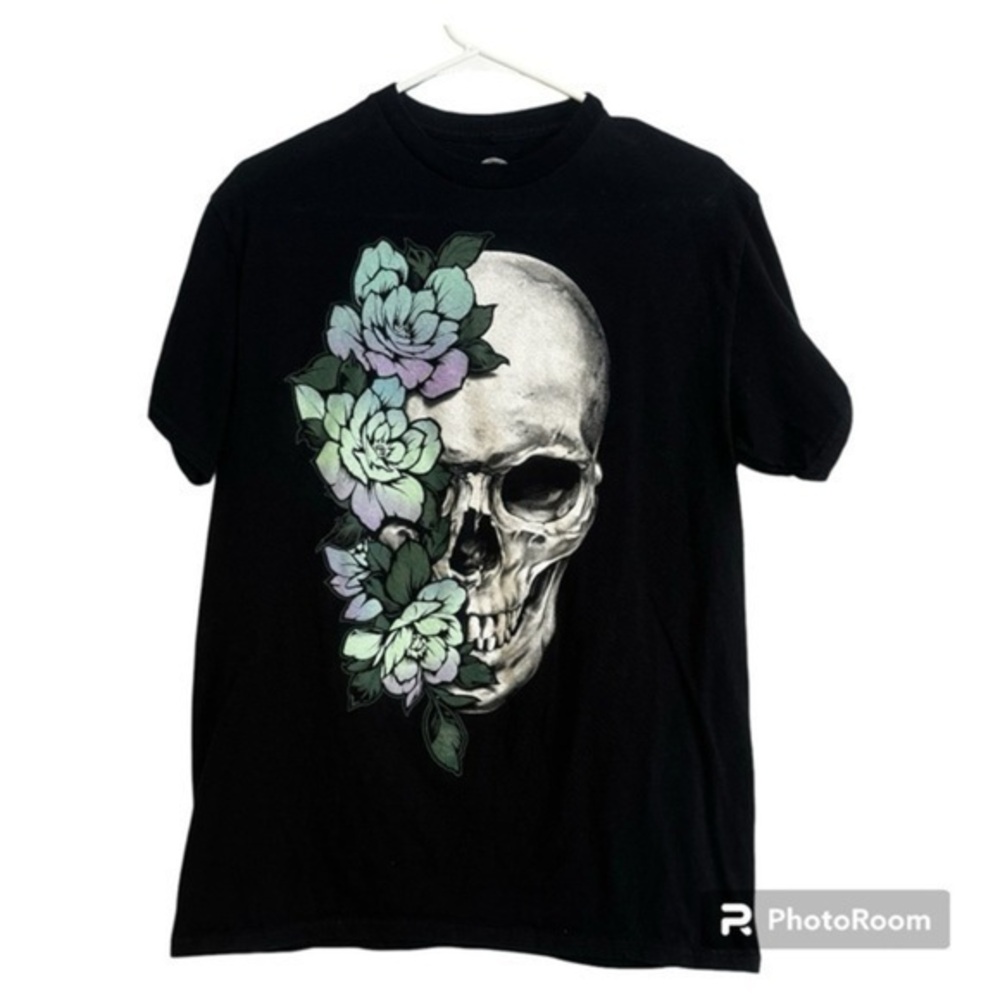 🌷 DOM Short Sleeve Skull Floral Graphic Tee Shirt